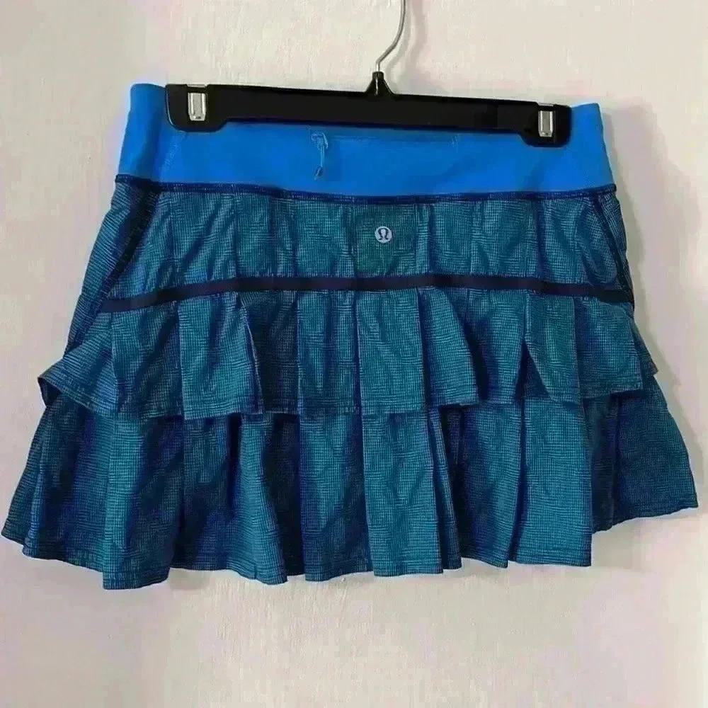 Lululemon Pacesetter cornflower skirt